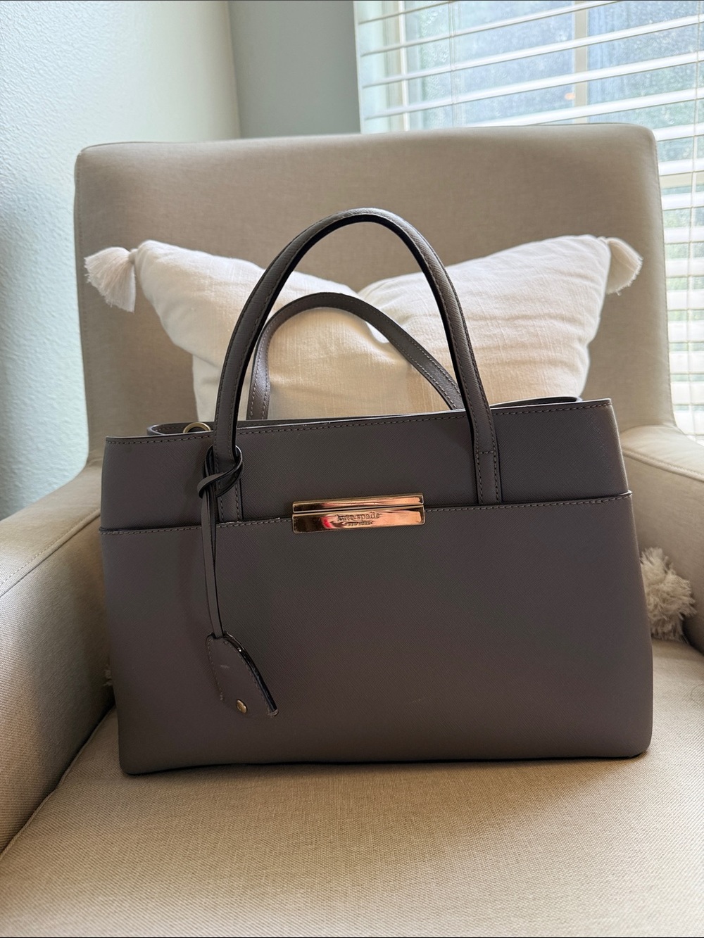 Beautiful Kate Spade charcoal hand bag